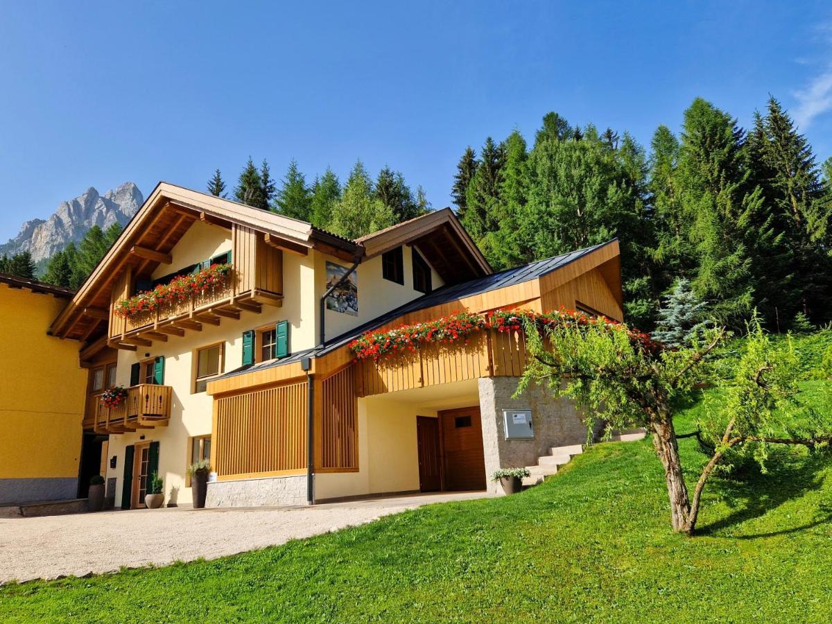 Chalet La Ciaseta Pozza di Fassa Dış mekan fotoğraf